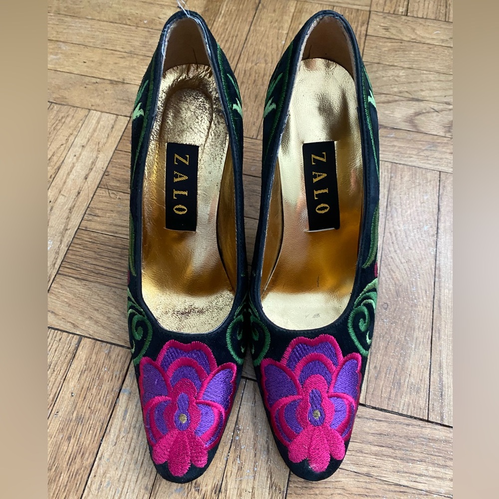 Zalo Black and Pink heels with Floral Embroidery